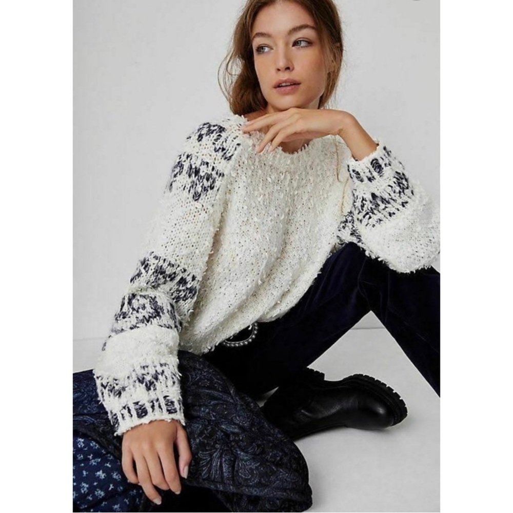 Anthropologie Pilcro Petra Feathered Sweater - NWT - XL - Picture 4 of 14